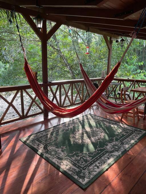 Caoni Riverside Lodge Пуерто-Кіто Екстер'єр фото