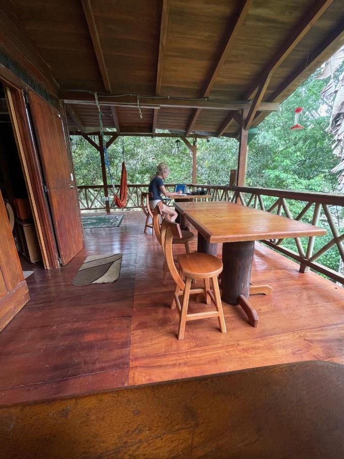Caoni Riverside Lodge Пуерто-Кіто Екстер'єр фото