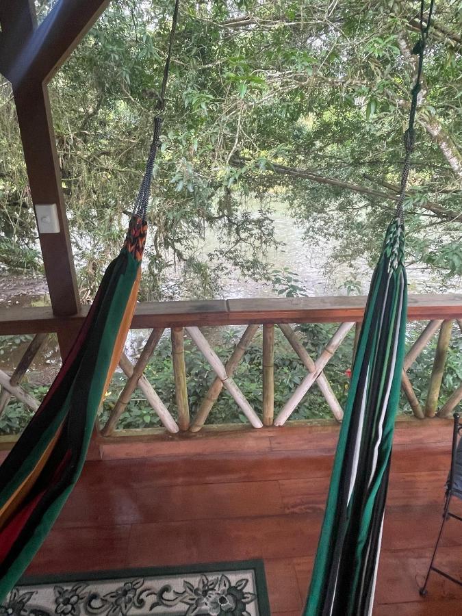 Caoni Riverside Lodge Пуерто-Кіто Екстер'єр фото